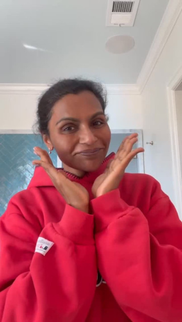 Mindy Kaling instagram post 493664